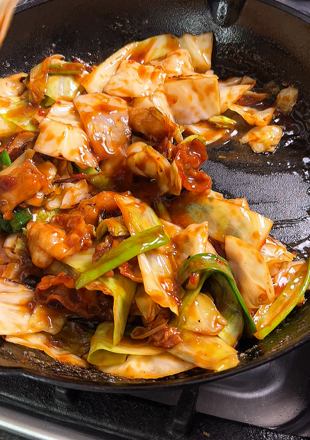 pork belly cabbage stir fry